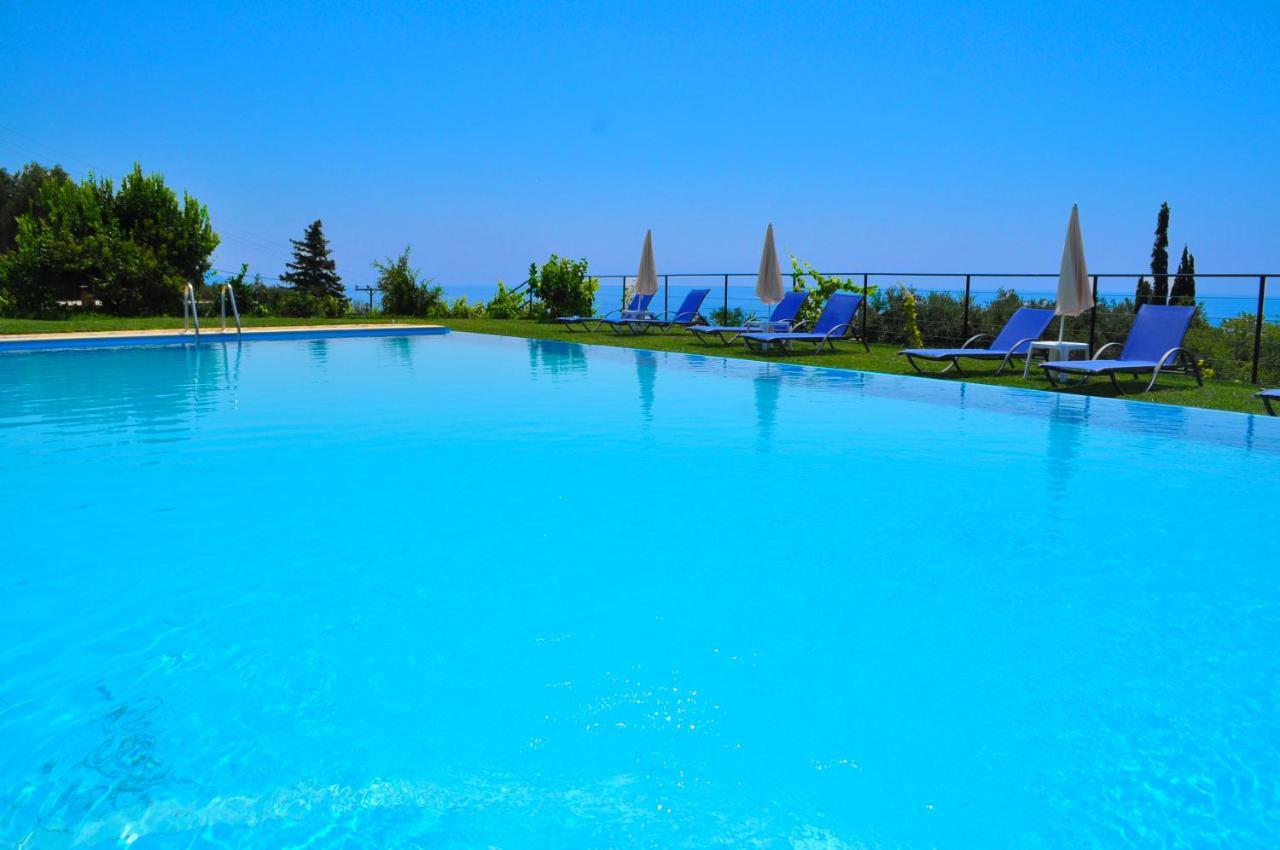 Luxury Loft Apartment With Pool - Pelekas Beach, Corfu Eksteriør billede