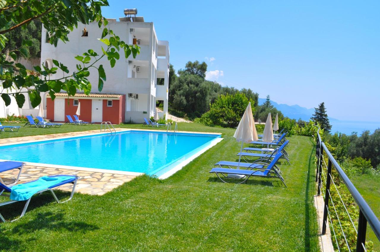 Luxury Loft Apartment With Pool - Pelekas Beach, Corfu Eksteriør billede