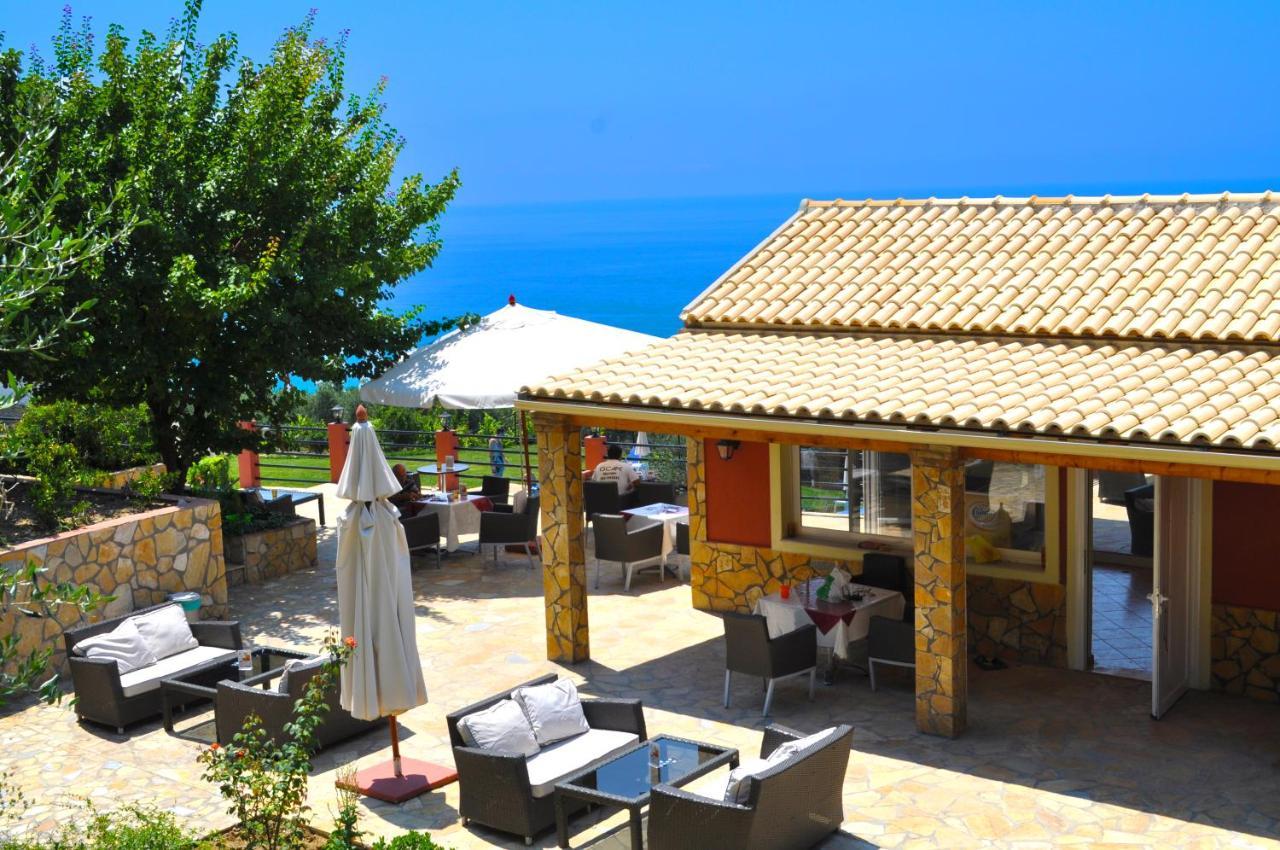 Luxury Loft Apartment With Pool - Pelekas Beach, Corfu Eksteriør billede