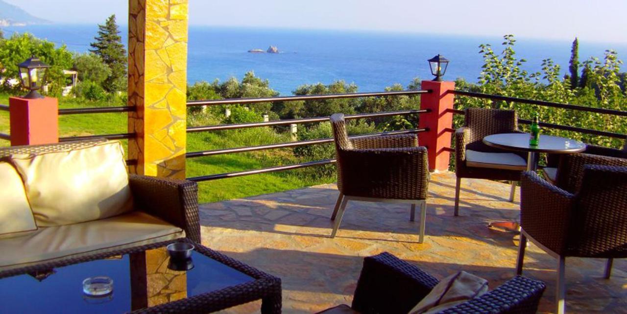 Luxury Loft Apartment With Pool - Pelekas Beach, Corfu Eksteriør billede