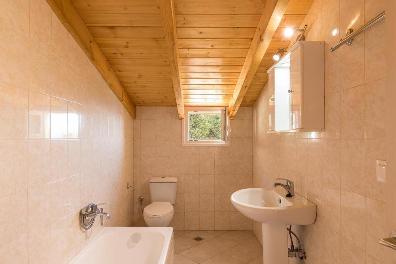 Luxury Loft Apartment With Pool - Pelekas Beach, Corfu Eksteriør billede